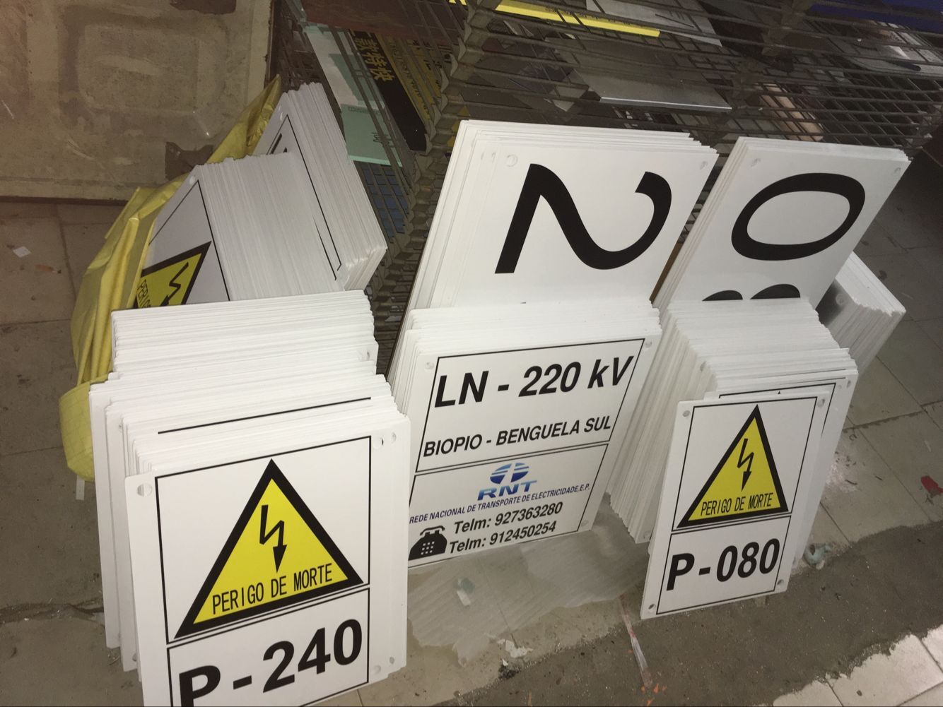 多种常规广告牌不锈钢铝板烤漆标牌案例