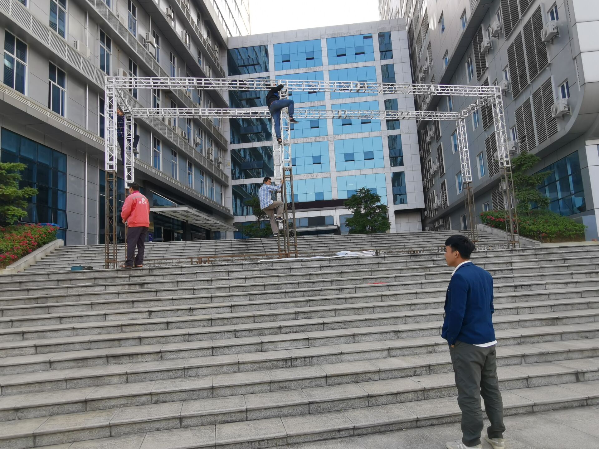 广西医科大学喷绘背景板制作及安装