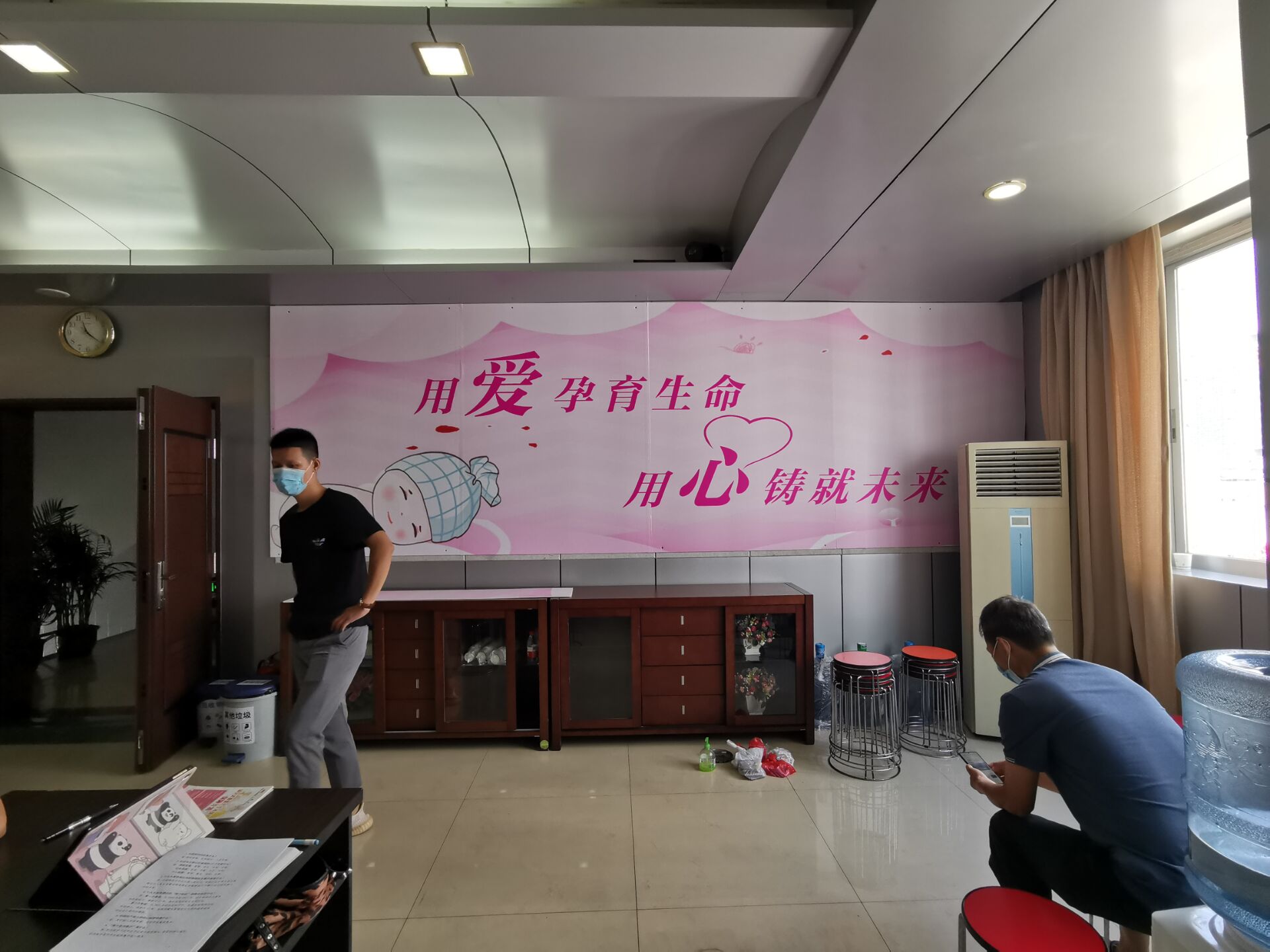 广西区生殖医院广告制作与安装